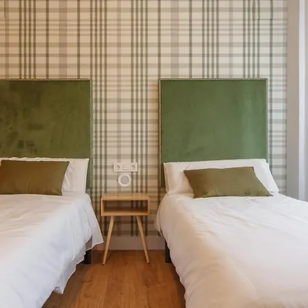 Old Con Vistas A La Ria Daire